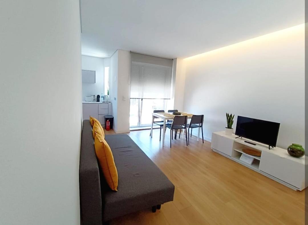 Camoes Appartments Porto Luaran gambar