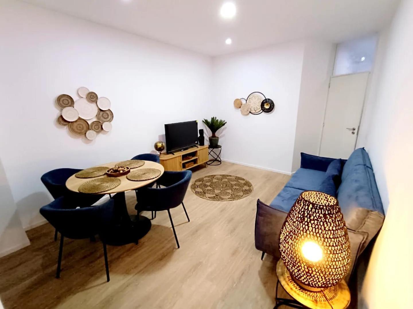 Camoes Appartments Porto Luaran gambar