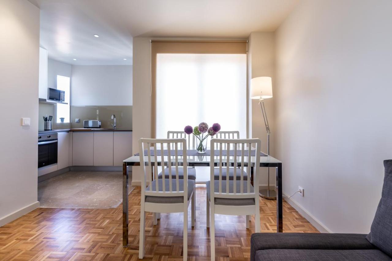 Camoes Appartments Porto Luaran gambar